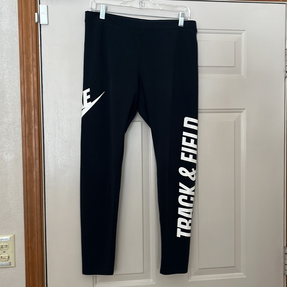 Nike Black Leggings with White Side 'TRACK & FIELD' Print - Picture 2 of 6